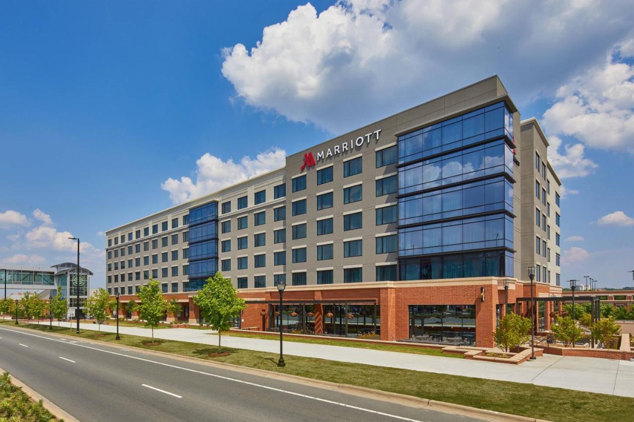 Unc Charlotte Marriott Hotel & Conference Center Экстерьер фото